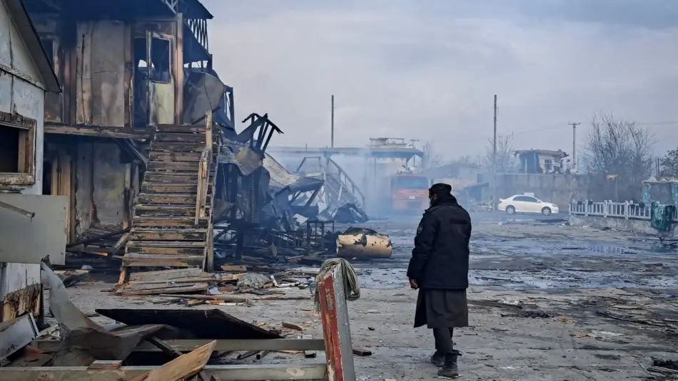 Afganistan Pakistan’ın Bir Hastaneye Yaptığı Saldırıda 400 Kişinin Öldüğünü Açıkladı