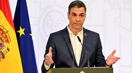 İspanya Başbakanı’ndan ABD’ye “Petrol Kaynaklarına Saldırma”, İran’a “Hürmüz’ü Kapatma” Mesajları