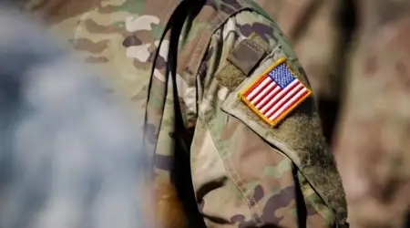 Amerikan Ordusu Askere Alma Yaşını 42'ye Yükseltti, Esrar Bulundurmadan Mahkûmiyeti Olanlar İçin Askere Alma Yasağını Kaldırdı