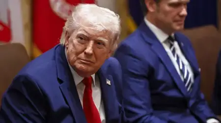 Trump “İran İstedi” Diyerek Enerji Tesislerini Vurmama Mühletini 10 Gün Uzattı