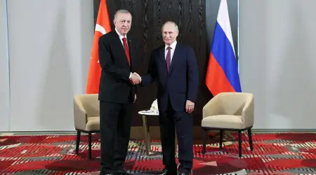 Cumhurbaşkanı Erdoğan Putin ile Bölgedeki Krizi Konuştu