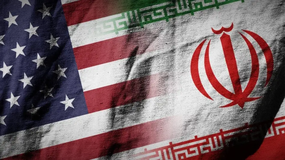 FT, İran’ın Çin Casus Uydusu Vasıtasıyla ABD’nin Ortadoğu’daki Kritik Tesislerini Anbean İzlediğini Yazdı