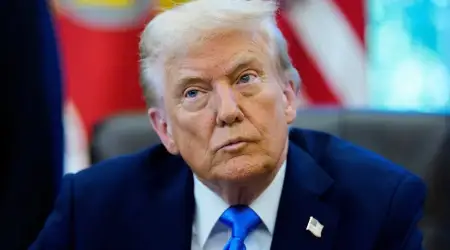 Trump Bir İleri Bir Geri: İki Gün Önce Abluka Başlattı, Şimdi Savaşın Bitmeye Çok Yakın Olduğunu Söylüyor