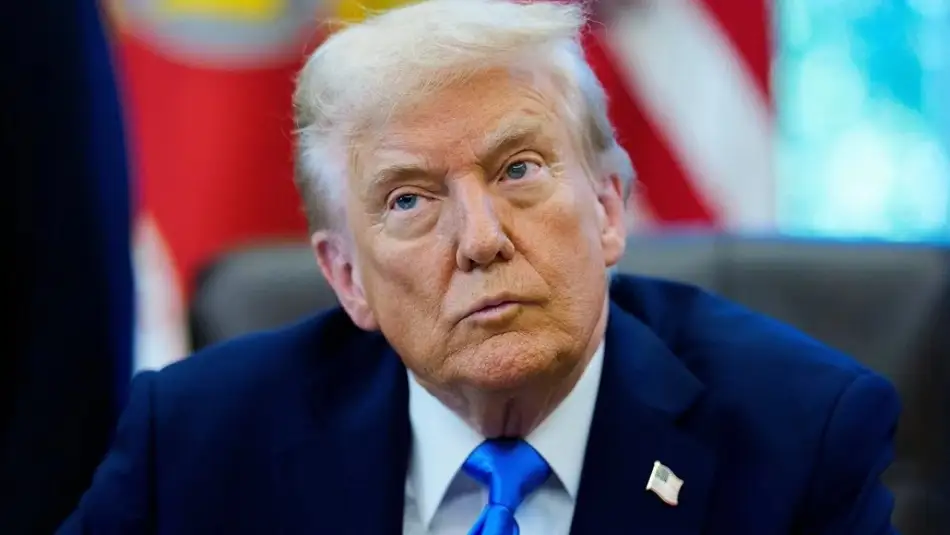 Trump Bir İleri Bir Geri: İki Gün Önce Abluka Başlattı, Şimdi Savaşın Bitmeye Çok Yakın Olduğunu Söylüyor