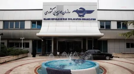 İran, Ülkenin Hava Sahasının Bir Bölümünün Uçuşlara Açıldığını Duyurdu