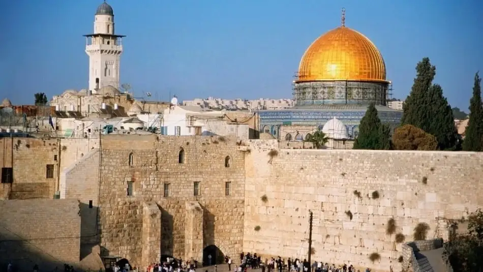 Soykırımcı İsrail Kendi Sapık İnançları Dışında Hiçbir Kutsalı Tanımadan Bütün Dinlere Saldırıyor