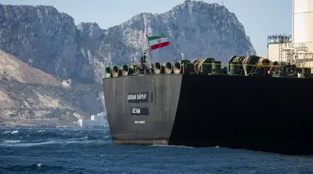 ABD Ablukası Delindi: İran Bağlantılı 34 Tanker Ablukayı Aşarak Körfeze Girdi