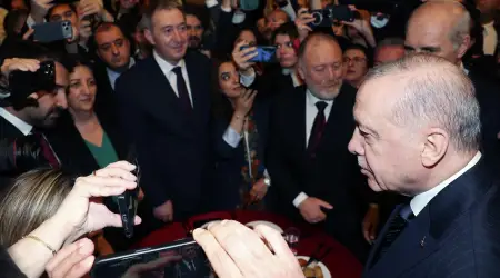 Erdoğan: “Terörsüz Türkiye Süreci Aynı Hızla Devam Ediyor”
