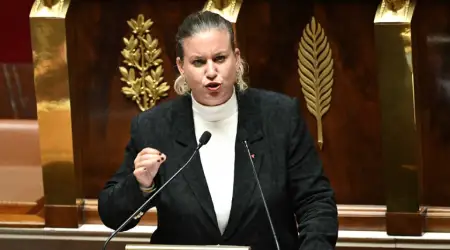 Fransız Parlamenter Macron’un İkiyüzlülüğüne İsyan Etti: Rusya’ya 19 Kez Yaptırım Uyguladınız, İsrail’e Neden Sesiniz Çıkmıyor