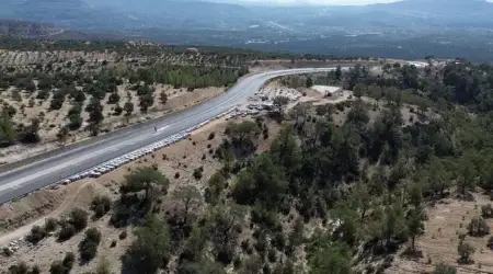 Yeni Yollar ve Tünellerle Silifke-Sertavul Arası 70 dk’ye Düşüyor