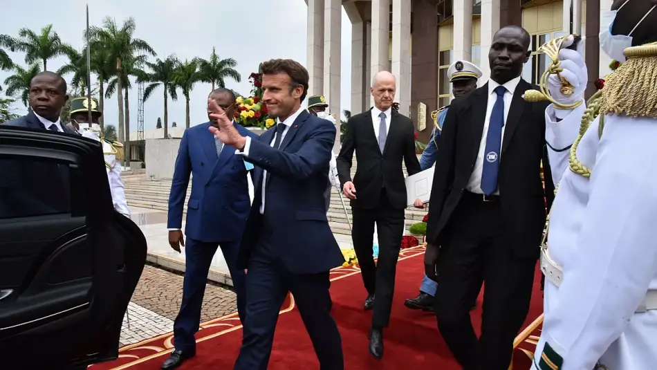 Fransa’nın Yeni Afrika Stratejisi: Yardımdan Eşit Yatırım Ortaklığına