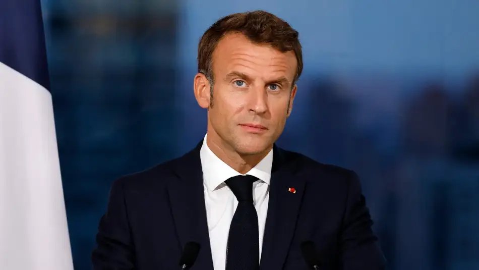 Macron’un Fransa’sı Avrupa Birliği’nin Soykırımcı İsrail’le Ortaklığının Devam Etmesini İstiyor