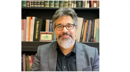 Prof. Adnan Husain: Bin Yıllık Haçlı Takıntısı Modern Siyasetin Alt Metnini Oluşturuyor
