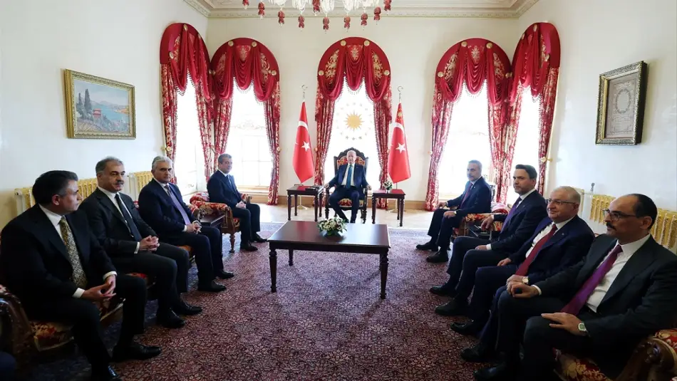 Cumhurbaşkanı Erdoğan BAE Lideri Al Nahyan ve IKBY Başbakanı Mesrur Barzani ile Görüştü