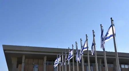 Soykırımcı İsrail Parlamentosu Toplantıya Katılan 93 Temsilcinin Oy Birliğiyle Gazzeli Esirlerin İdamı ile İlgili Yasayı Onayladı