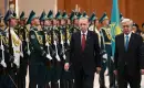 Kazakistan Cumhurbaşkanı Tokayev, Türk Dünyasının Manevi Önderi Ahmet Yesevi Adına Hazırlanan İlk Devlet Nişanını Cumhurbaşkanı Erdoğan’a Tevcih Etti