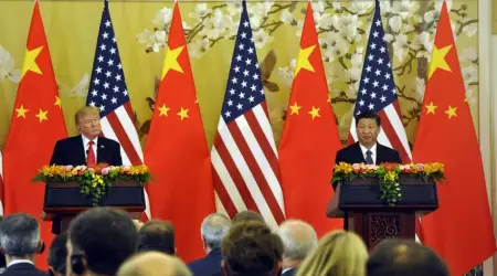 Trump, Çin’in İran’a Askeri Ekipman Sevkiyatını Durdurma Taahhüdünde Bulunduğunu Açıkladı, Pekin Yönetimi Hürmüz Boğazı’nın Yeniden Ulaşıma Açılması İçin Arabuluculuk Yapmayı Teklif Etti