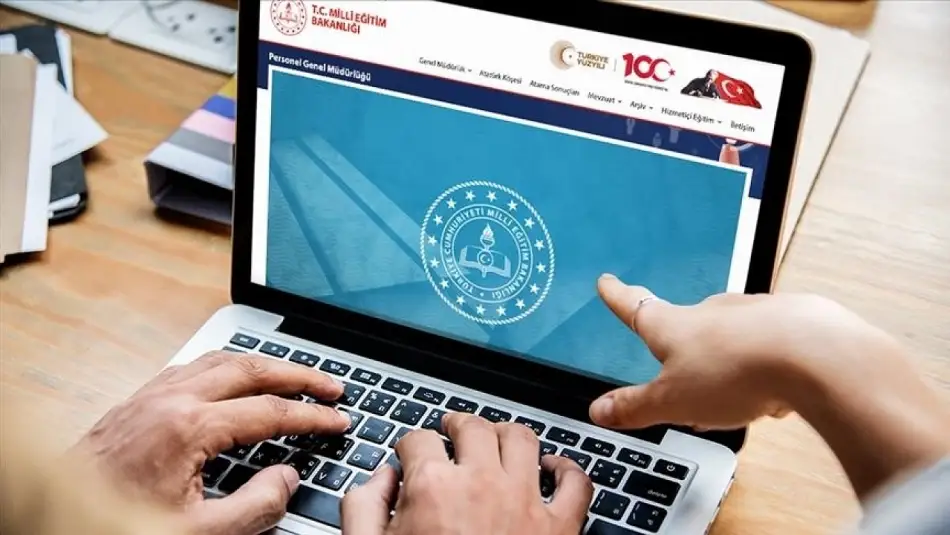 Milli Eğitim Bakanlığının Ege Denizi Yerine ‘Adalar Denizi’ Kavramını Kullanmaya Başlaması ve Gündemde Olan Mavi Vatan Kanunu Yunanistan’ı Panikletti