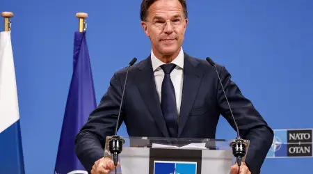 Genel Sekreteri Rutte, NATO’nun ABD’ye Aşırı Biçimde Bağlı Olmasından Yakındı