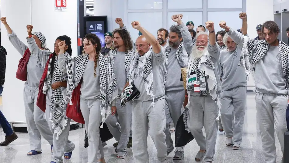Sapık İsrail Kuvvetleri Hukuksuz Gözaltı Sırasında 15'ten Fazla Cinsel İstismarda Bulundu