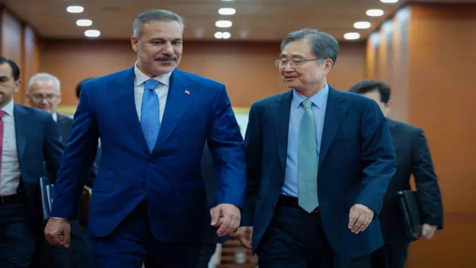 Hakan Fidan’ın Güneydoğu Asya Turu Devam Ediyor, Singapur ve Endonezya’dan Sonra Güney Kore’de Görüşmeler Yaptı