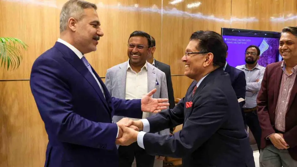 Hakan Fidan Despot Rejimin Devrildiği Ülkede Konuştu: “Şubat’ta Yapılan Referandum Sonrası Bangladeş Yeni Bir Döneme Girmiştir, Türkiye Bangladeş’in Destekçisidir”