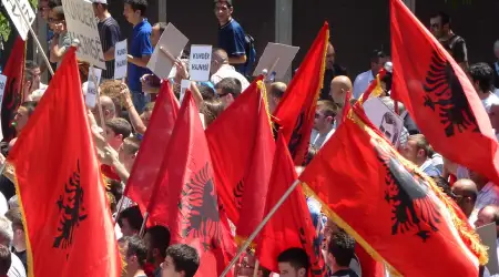 HABER ANALİZ: Flamengo Devrimi: Arnavutluk’ta Lüks Resort Projesi Siyaseti ve Doğayı Sarsıyor
