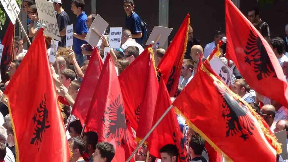 HABER ANALİZ: Flamengo Devrimi: Arnavutluk’ta Lüks Resort Projesi Siyaseti ve Doğayı Sarsıyor