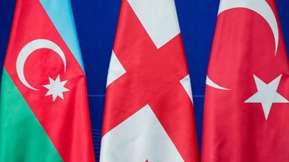 İstanbul Bildirisiyle, Türkiye-Azerbaycan-Gürcistan Üçlü Toplantısında İlişkilerin Güçlendirilmesi ve İleriye Taşınmasına Karar Verildi