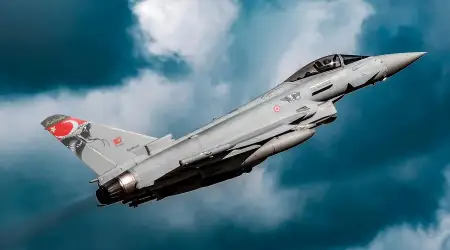 Türkiye’nin Tedarik Ettiği Eurofighter’lar İlk Kez Türk Bayrağı ile Havalandı