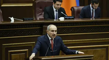 Paşinyan, Muhalefetin Kendisine 'Sen Türksün’  Demesine “Bunu Hakaret Olarak Görmüyorum” Cevabı Verdi