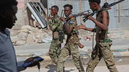 KOPUŞLAR DEVAM EDİYOR: Sudan’daki Ayrılıkçı HDK Liderinin En Önemli Komutanı Saf Değiştirerek Hükümetin Tarafına Geçti