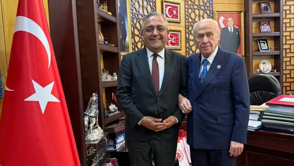 MHP Lideri Bahçeli Ezber Bozmaya ve Tabuları Yıkmaya Devam Ediyor: PKK’nın Önde Gelen Savunucularından CHP Milletvekili Sezgin Tanrıkulu ile Başbaşa Görüştü
