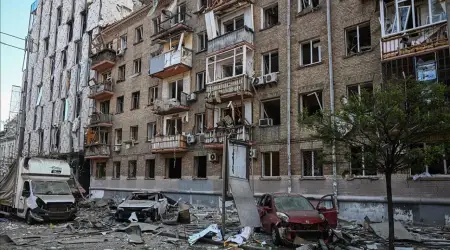 Kiev’den Moskova’ya Yüzlerce Drone’la Ölümcül Saldırı: Rafineri Faaliyetleri Durdu, Yüzlerce Uçak Seferi İptal Edildi