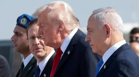 Trump İsrail için "Ben Ne Dersem Yapıyorlar Sözümden Çıkmıyorlar" Derken, "Ben Olmasaydım, İsrail Yıkıma Uğrardı" Dedi