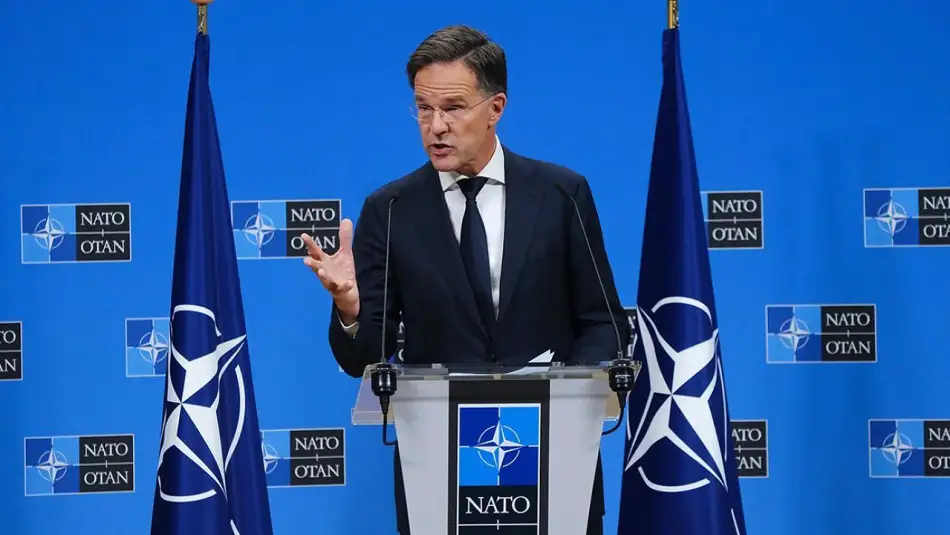 Rutte'nin "İtalya'dan 500 ABD Uçağı Kalktı" Sözleri Roma'yı Karıştırdı