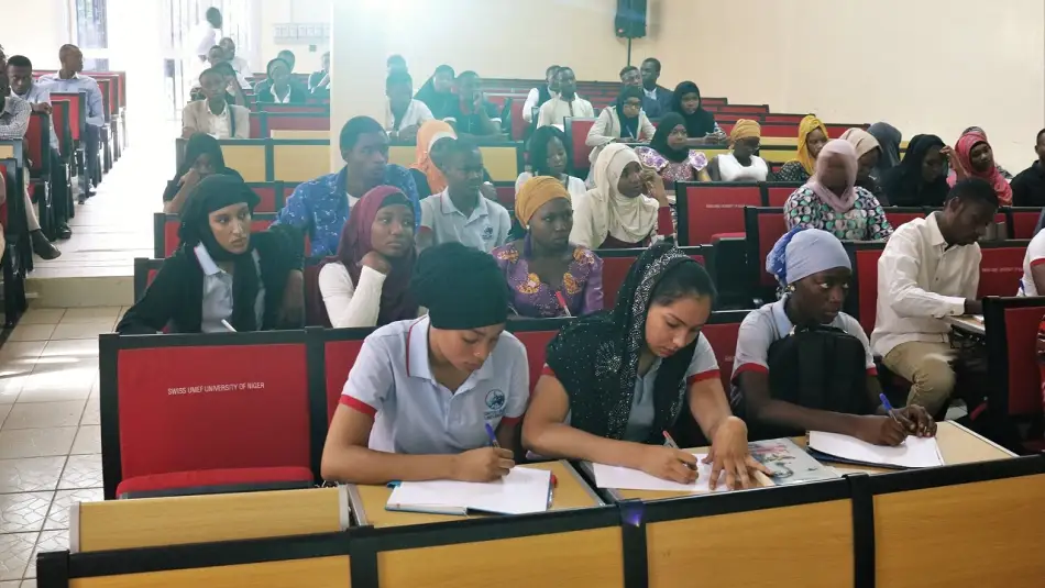 Burkina Faso, İzinsiz Yurtdışı Eğitimini Engellemek için Harekete Geçti ve Yurtdışı Eğitim için Hükümet Onayı Şartı Getirdi