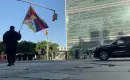 Tibetli Aktivist Kendisini BM Merkezi Önünde Yaktı