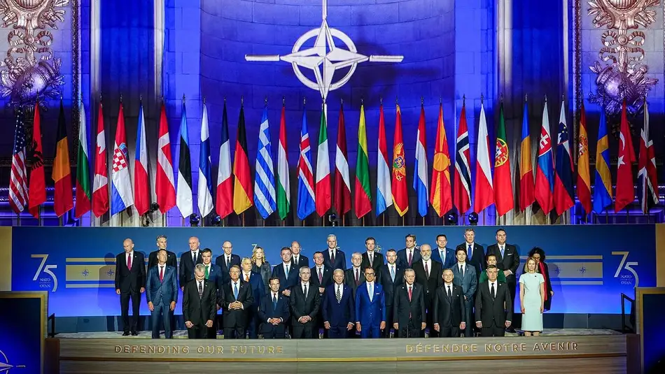 NATO Zirvesi Bildirgesi Taslağında 5. Maddeye "Sarsılmaz Bağlılık" Vurgusu