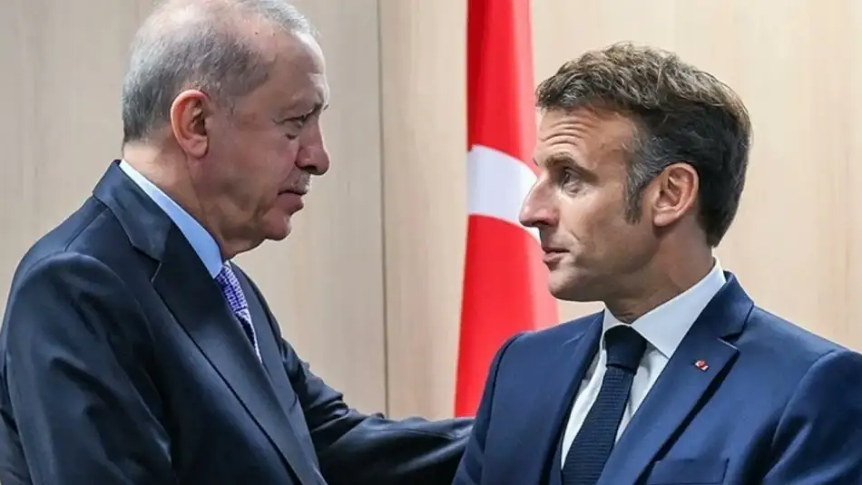 Afrika'dan Kovulan, ABD’den Umudunu Kesen Macron Hoşnut Olmasa da Türkiye ile Anlaşma Noktasına Geldi