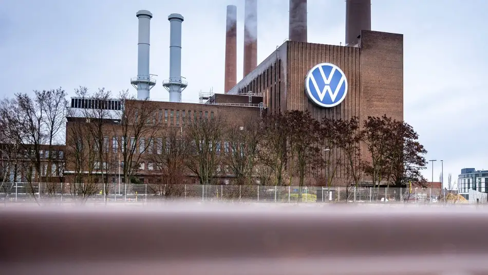 Wolswagen’e Ortak Olduğu İçin Almanya’nın İsrail Tanklarına Motor Verilmesini Veto Eden Katar, Soykırım Ordusunu Hareket Edemez Hale Getirdi