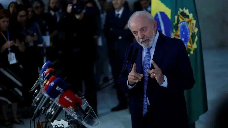 Brezilya Devlet Başkanı Lula Da Silva, Trump’ın Hürmüz Boğazı’ndan %20 Vergi Almak İstemesini Korsanlık Olarak Nitelendirdi