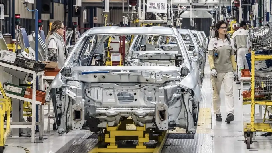Türkiye-Avrupa Arasındaki Otomotiv Ticareti Rekor Kırarak 37 Milyar Avro’ya Yükseldi