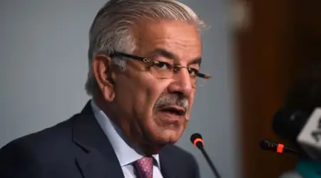 Her İki Devleti de Pakistan’ın Düşmanı Olarak Tanımlayan Savunma Bakanı Asif, Hindistan’la Askeri İşbirliği Konusunda İsrail’i Uyardı