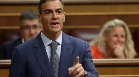 İspanya Başbakanı Sanchez: Göçmen Akının Ülkenin Toprak Bütünlüğüne Saldırı Olduğunu Söyledi