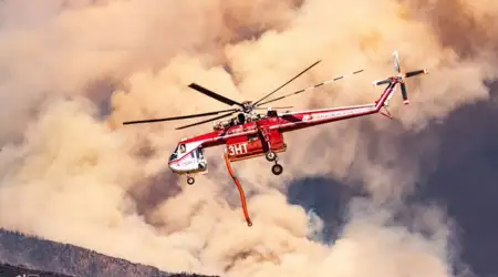 ABD’de Yangınla Mücadele Eden Sikorsky Helikopteri Düştü