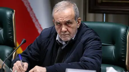İran’dan ABD’ye Rest: “Bizi Teslim Olmaya Zorlarsanız Savaşacağız!”