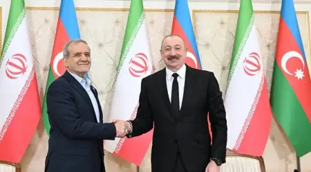 Bişkek’te İlişkileri Isıtan Sohbet: Pezeşkiyan ile Aliyev’in Arasında Su Sızmıyor