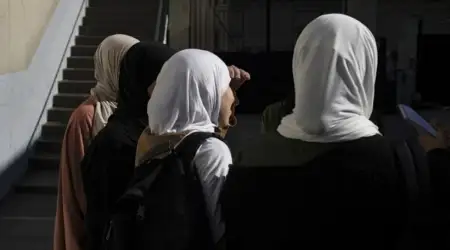 Hastalıklı Laiklik Fransa’da Tekrar Hortladı: Başörtüsü Kullanan Kamu Çalışanlarına Ceza İsteniyor