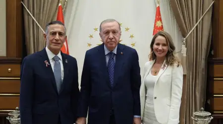 Sürpriz Görüşme: Erdoğan, ABD’nin Suriye ve Irak Özel Temsilcisi Tom Barrack ve Kongre Üyesi Darrell Issa’yı Kabul Etti, CAATSA Yaptırımları, Ortadoğu’daki Gelişmeler ve F-35’lerin Masada Olduğu Tahmin Ediliyor